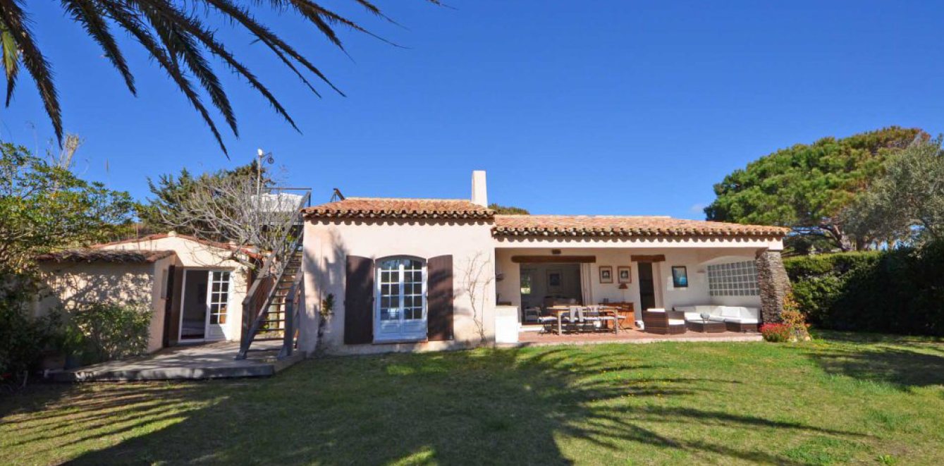 PAMPELONNE-00002VSC-EN/PENDING