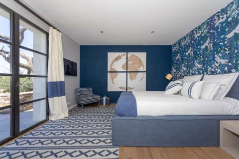 SAINT TROPEZ-VINEYARDS-3885374VS-EN