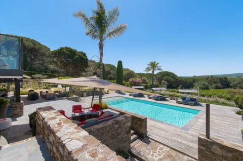SAINT TROPEZ-VINEYARDS-3885374VS-EN