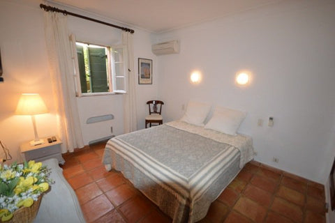 St Tropez-Ste Anne-1773947-FR