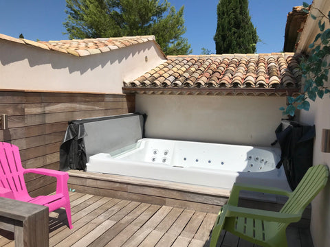 St Tropez-Village-2979968-FR