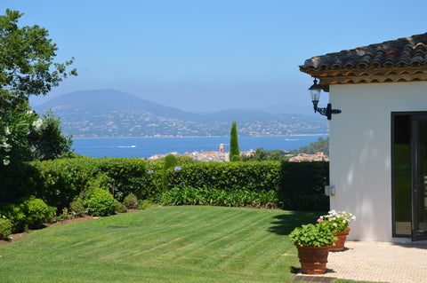 B. Isnarde-Vue mer-2381603-FR-CLIENT
