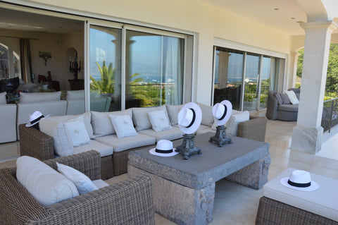 B. Isnarde-Vue mer-2381603-FR-CLIENT