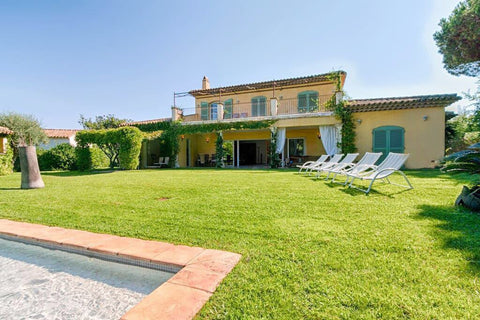 St Tropez near the Village 5025VA-EN