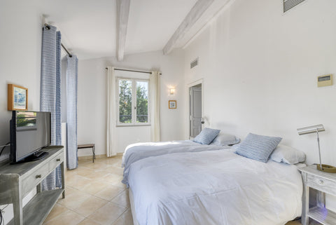St Tropez-La Bouillabaisse-3309370-FR-CLIENT