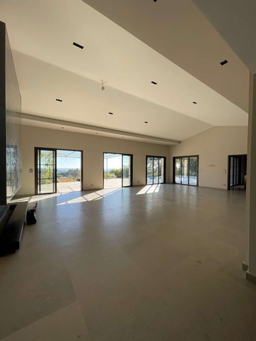 For sale in St Tropez, Ste Anne - 170812VM-EN