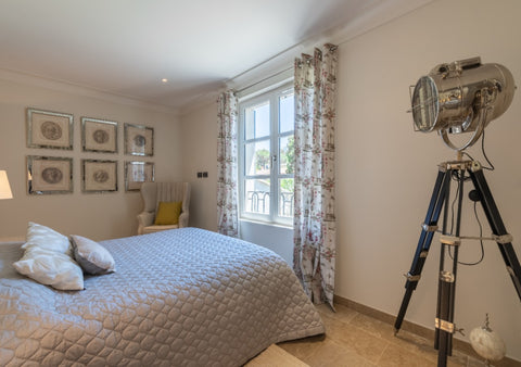 ST TROPEZ-LA BOUILLABAISSE-5010VA-EN - SOLD